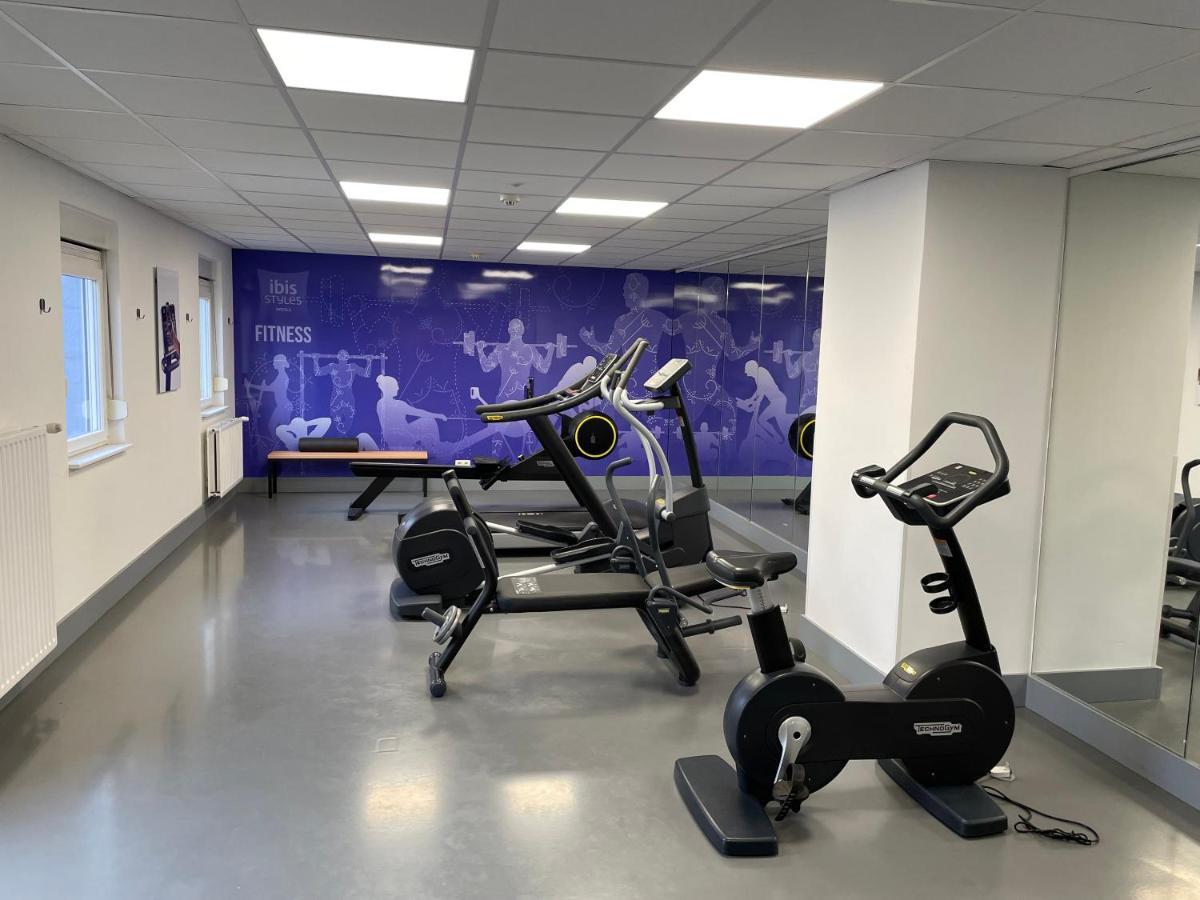 Ibis Styles La Louviere Hotell Exteriör bild