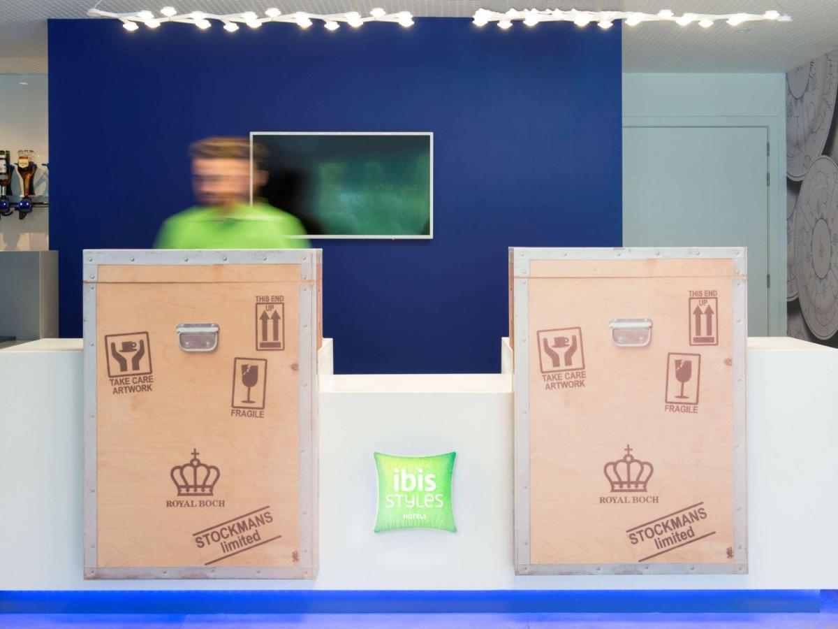 Ibis Styles La Louviere Hotell Exteriör bild