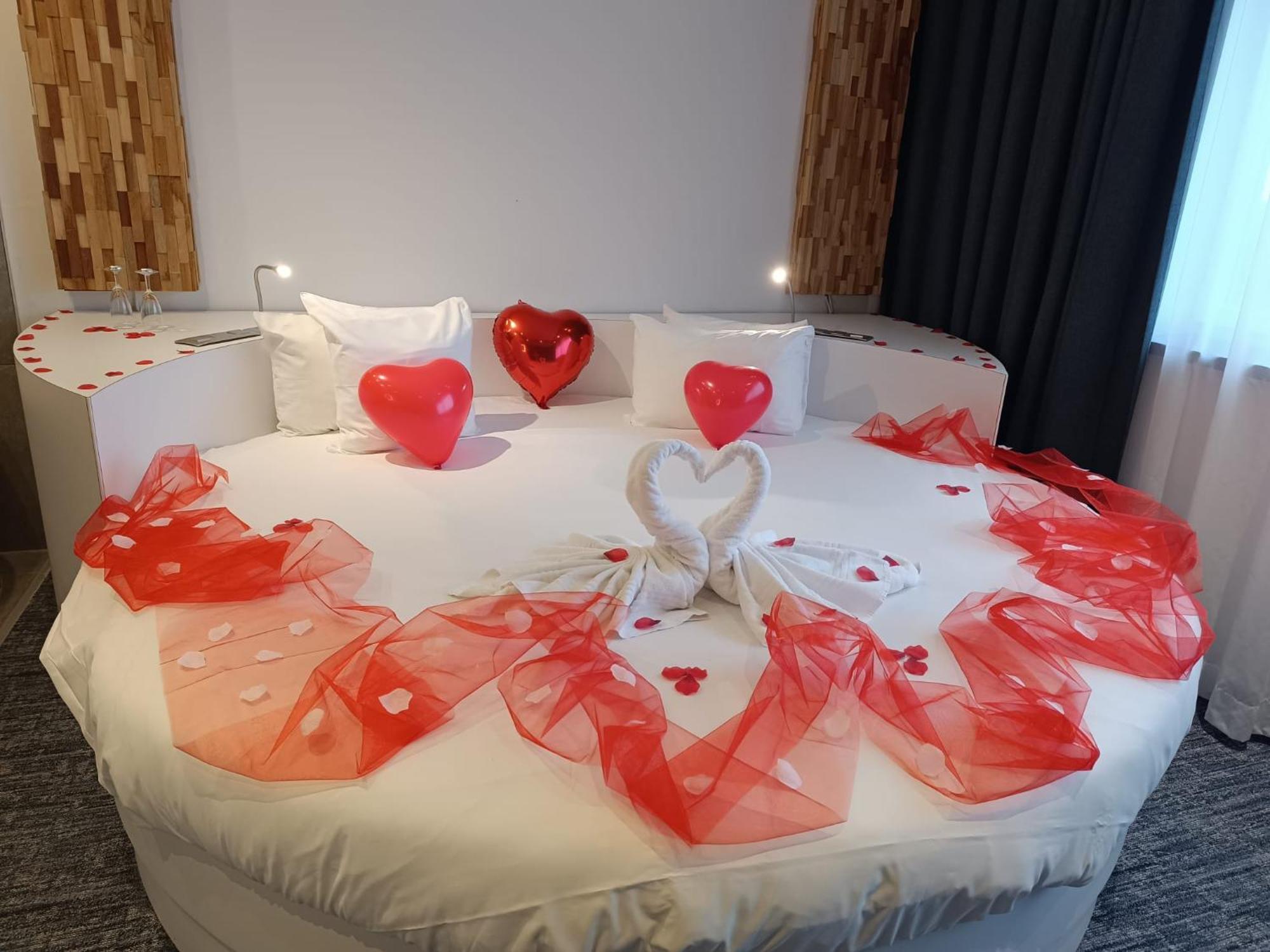 Ibis Styles La Louviere Hotell Exteriör bild