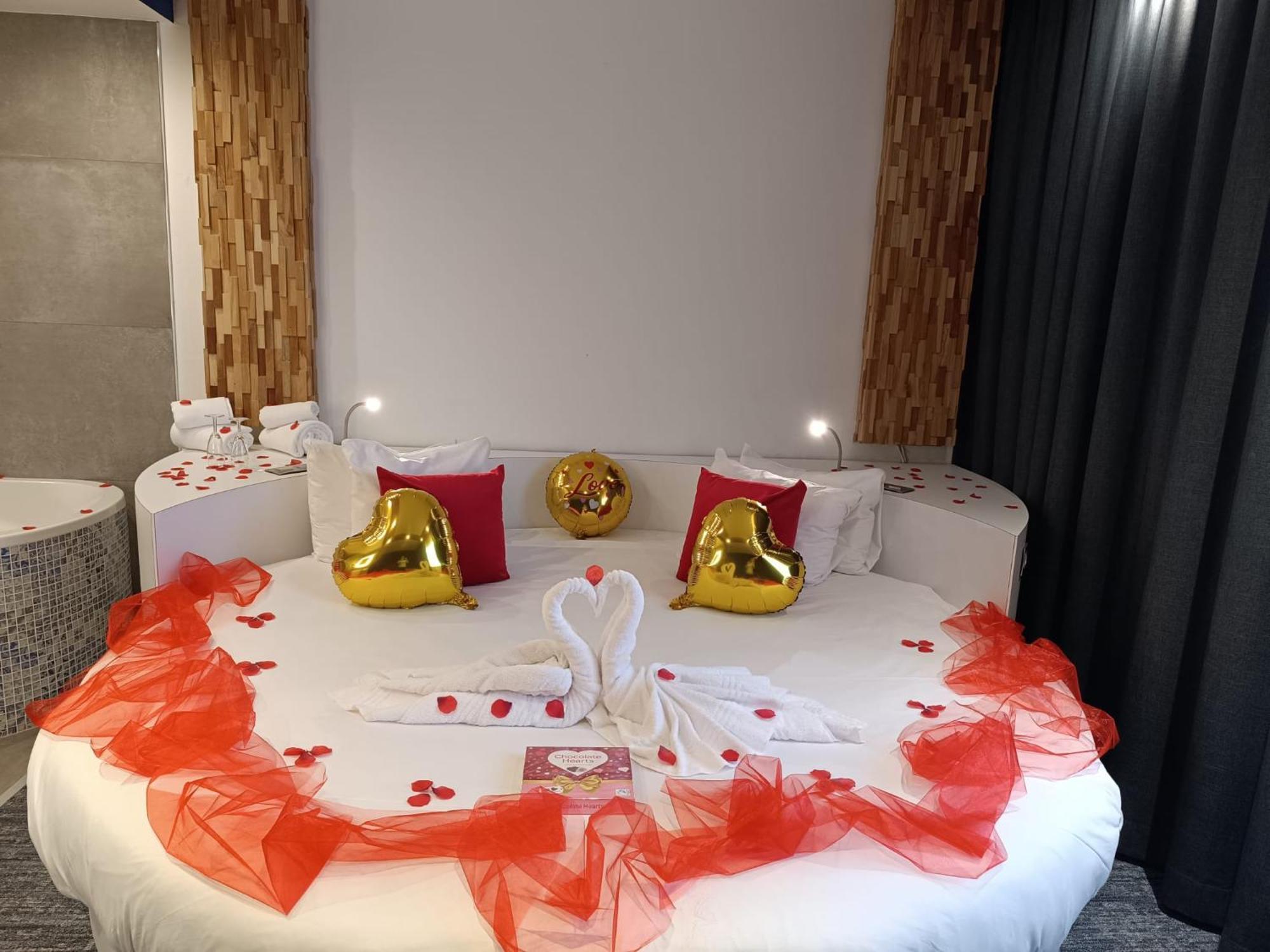 Ibis Styles La Louviere Hotell Exteriör bild