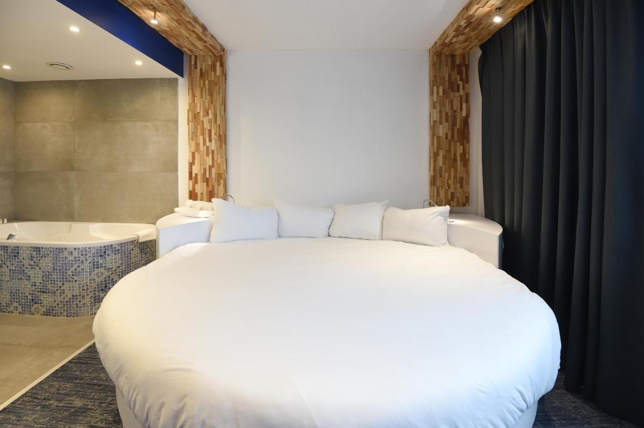 Ibis Styles La Louviere Hotell Exteriör bild